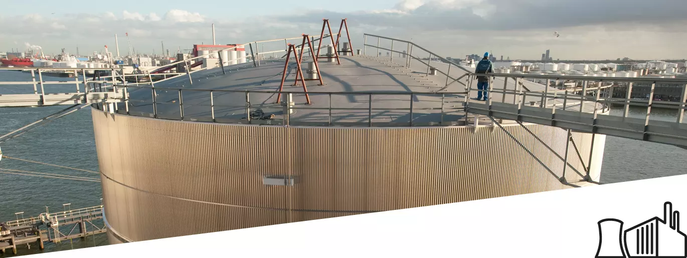 Industrial storage tank