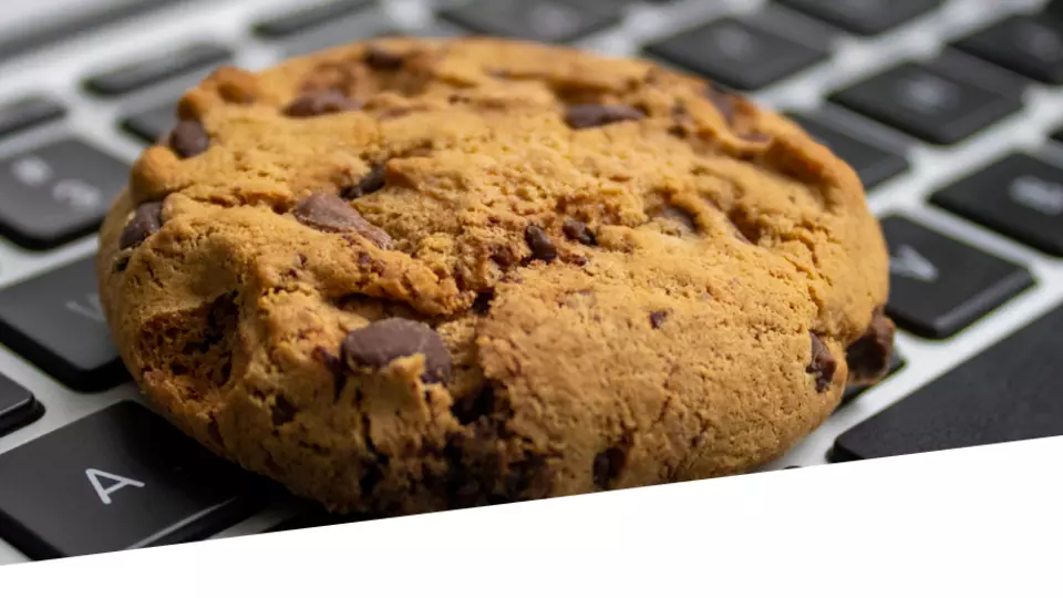 Cookie on keyboard laptop